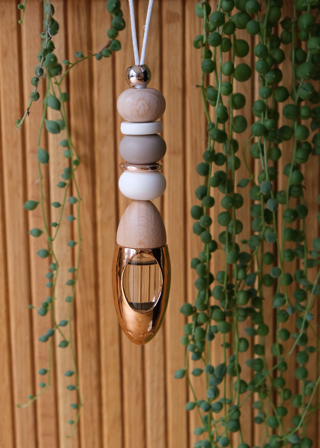 Beaded Hanging Diffuser